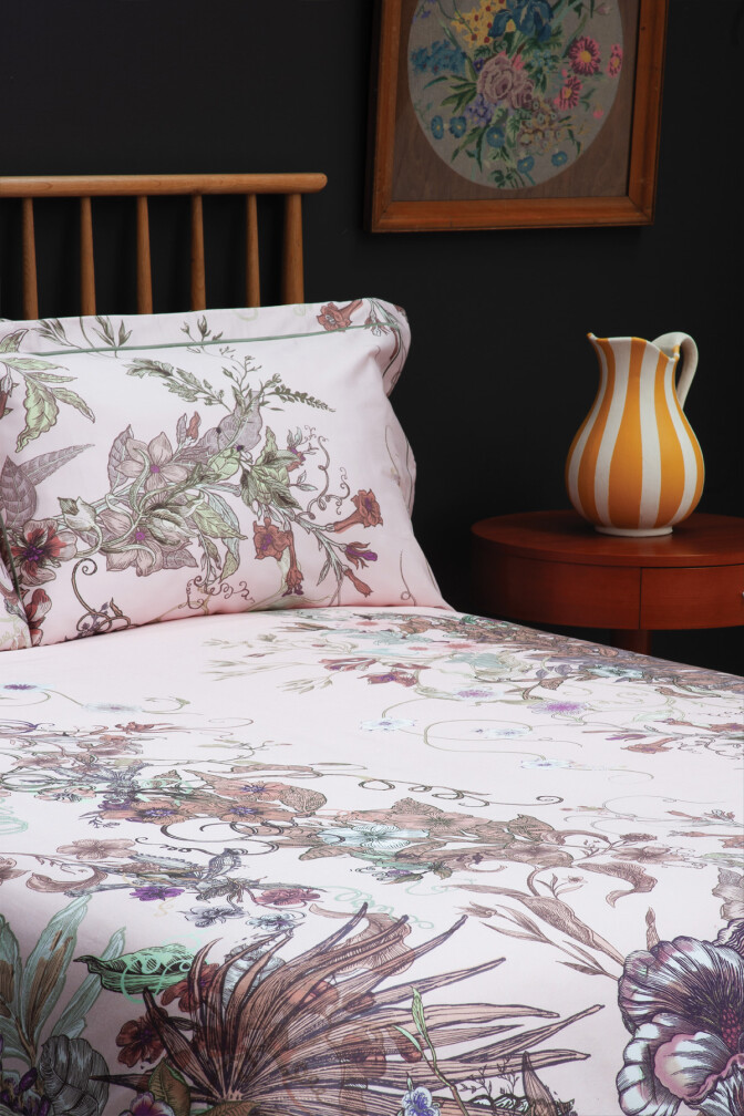 Opera Botanica Opal Pillowcase Set / image 2