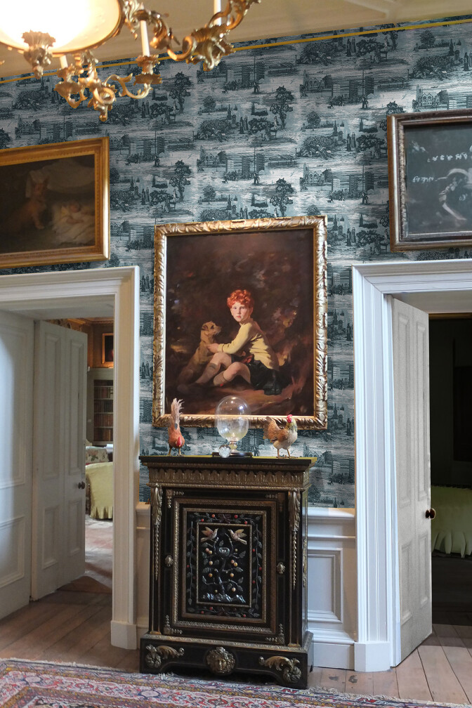 Glasgow Toile Wallpaper / image 2